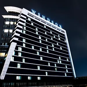 فندق Windsor & Convention Center, اسطنبول